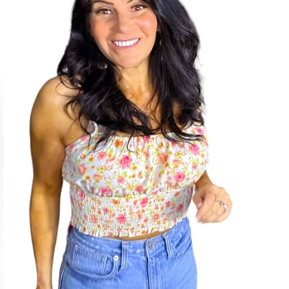 Pink Rose Cropped Elastic Adjustable Shirred Floral W/Bow Top Size Medium NWT - Picture 2 of 8